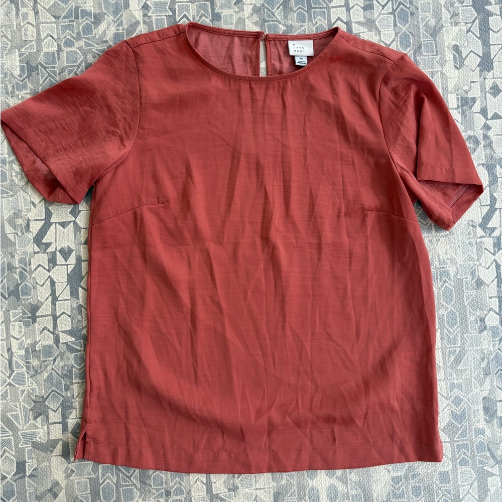 A New Day Coral Colored Women's Top